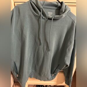 Old Navy active wear sweatshirt